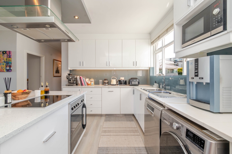 3 Bedroom Property for Sale in Bantry Bay Western Cape